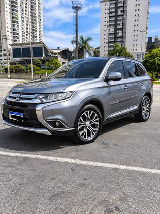 MITSUBISHI OUTLANDER 2.0 16V GASOLINA 4P AUTOMÁTICO