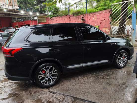 MITSUBISHI-OUTLANDER-2.0 16V GASOLINA 4P AUTOMÁTICO MITSUBISHI-OUTLANDER-2016