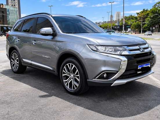 MITSUBISHI-OUTLANDER-2.0 16V GASOLINA 4P AUTOMÁTICO MITSUBISHI-OUTLANDER-2016