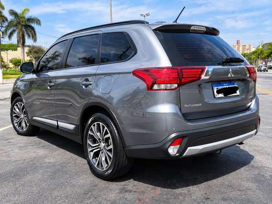 MITSUBISHI-OUTLANDER-2.0 16V GASOLINA 4P AUTOMÁTICO MITSUBISHI-OUTLANDER-2016