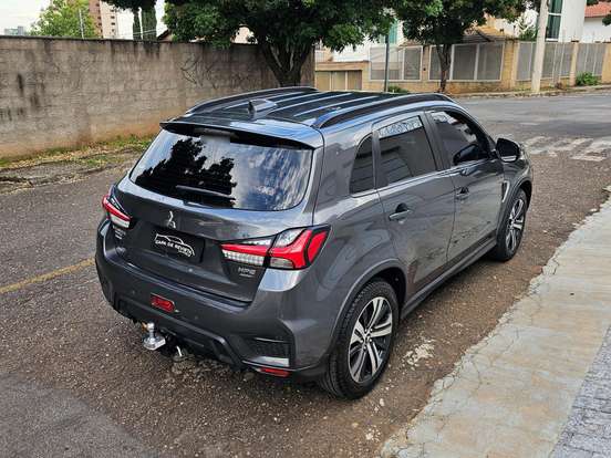 MITSUBISHI-OUTLANDER-2.0 MIVEC GASOLINA HPE AUTOMÁTICO MITSUBISHI-OUTLANDER-2021