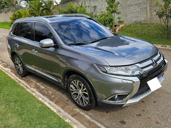 MITSUBISHI-OUTLANDER-3.0 GT 4X4 V6 24V GASOLINA 4P AUTOMÁTICO MITSUBISHI-OUTLANDER-2018