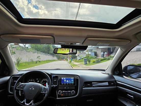 MITSUBISHI-OUTLANDER-3.0 GT 4X4 V6 24V GASOLINA 4P AUTOMÁTICO MITSUBISHI-OUTLANDER-2018