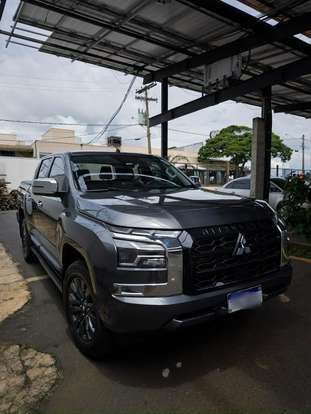 MITSUBISHI-TRITON-2025