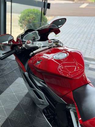 MV AGUSTA-F4 RR-2013