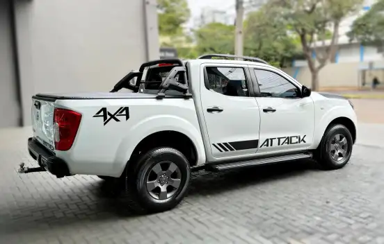 NISSAN-FRONTIER-2018