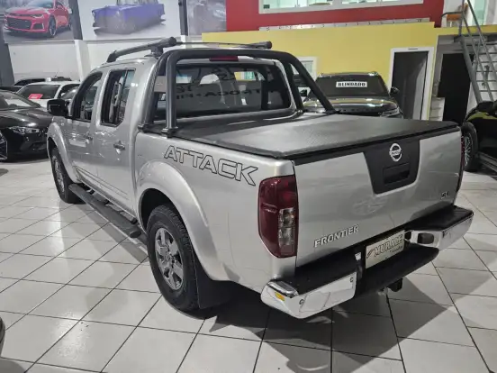 NISSAN-FRONTIER-2.5 SV ATTACK 4X4 CD TURBO ELETRONIC DIESEL 4P MANUAL NISSAN-FRONTIER-2015