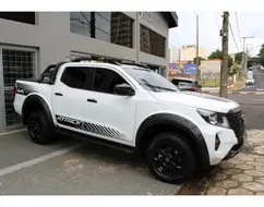NISSAN FRONTIER 2.3 16V TURBO DIESEL ATTACK CD 4X4 AUTOMÁTICO NISSAN FRONTIER 2.3 16V TURBO DIESEL ATTACK CD 4X4 AUTOMÁTICO