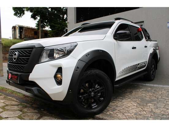 NISSAN-FRONTIER-2024