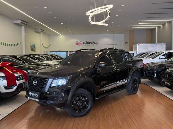 NISSAN-FRONTIER-2024