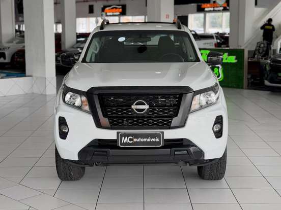 NISSAN-FRONTIER-2023