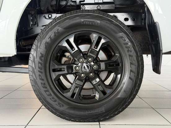 NISSAN-FRONTIER-2023