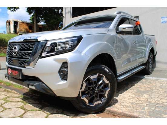 NISSAN-FRONTIER-2024