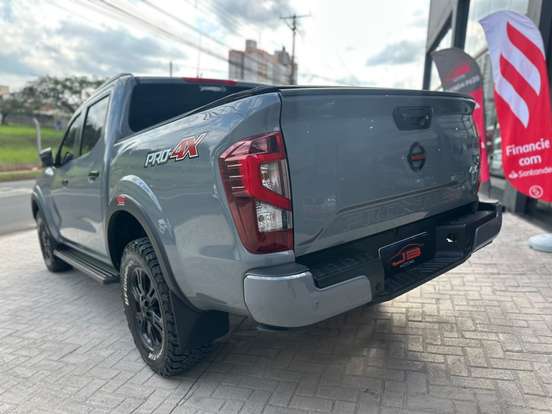 NISSAN-FRONTIER-2.3 16V TURBO DIESEL PRO4X CD 4X4 AUTOMÁTICO NISSAN-FRONTIER-2022
