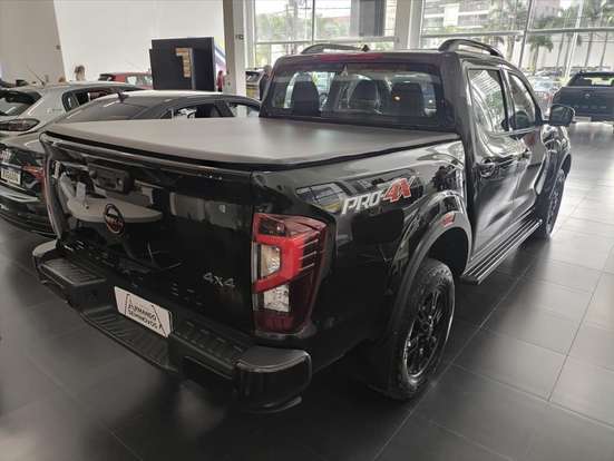 NISSAN-FRONTIER-2023