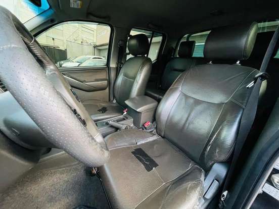 NISSAN-FRONTIER-2012
