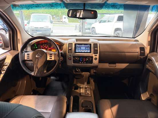 NISSAN-FRONTIER-2012