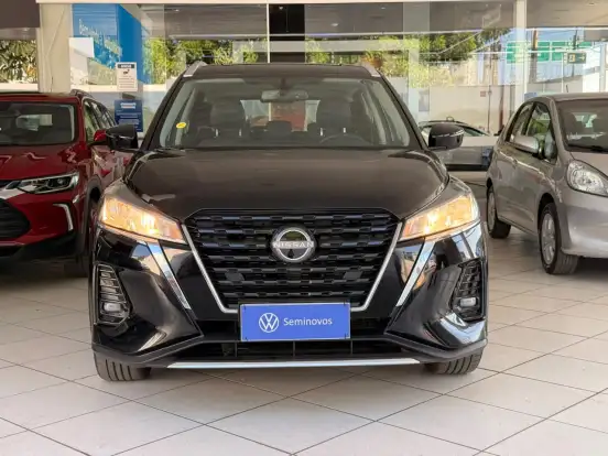 NISSAN-KICKS-2023