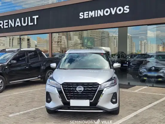 NISSAN-KICKS-2023