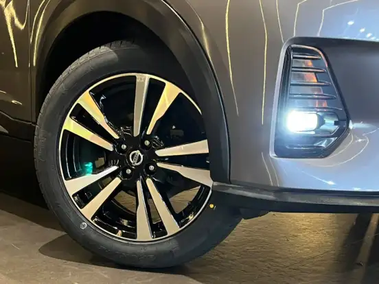 NISSAN-KICKS-2022