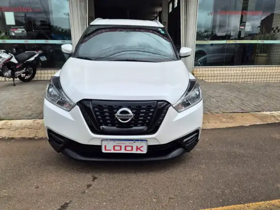 NISSAN-KICKS-2020