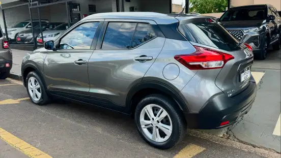 NISSAN-KICKS-2019