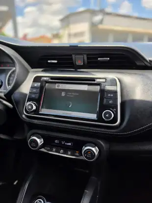 NISSAN-KICKS-2020
