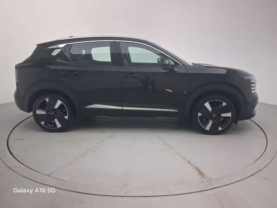 NISSAN-KICKS-2025
