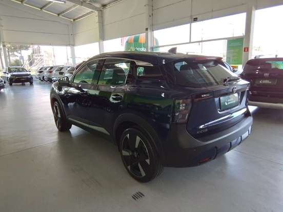 NISSAN-KICKS-2025