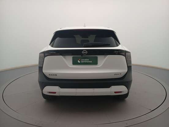 NISSAN-KICKS-2025