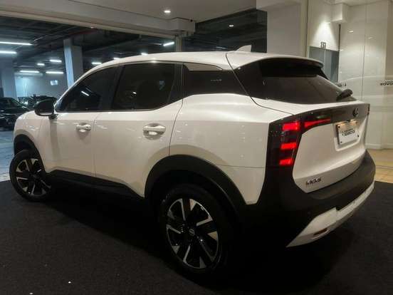 NISSAN-KICKS-2025