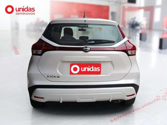 NISSAN-KICKS-2024