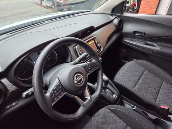 NISSAN-KICKS-2023