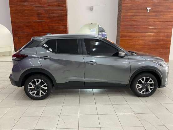 NISSAN-KICKS-2022