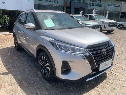 NISSAN-KICKS-2023