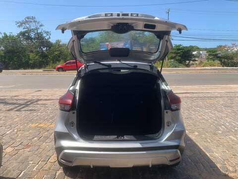 NISSAN-KICKS-2023