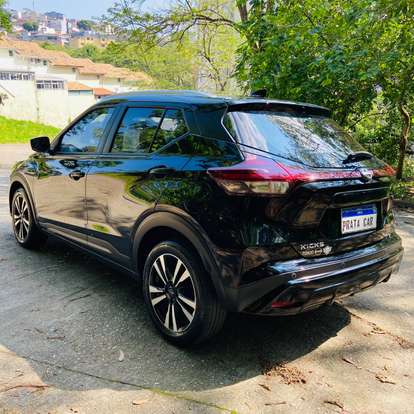 NISSAN-KICKS-2024