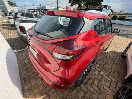 NISSAN-KICKS-2024
