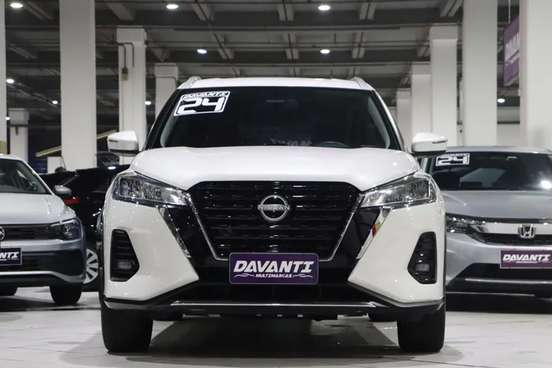 NISSAN-KICKS-2023
