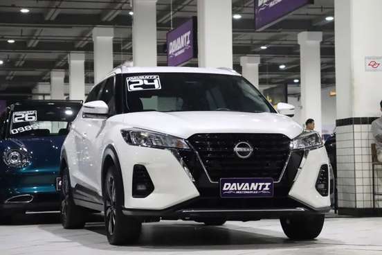 NISSAN-KICKS-2023