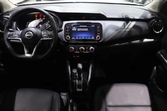 NISSAN-KICKS-2023