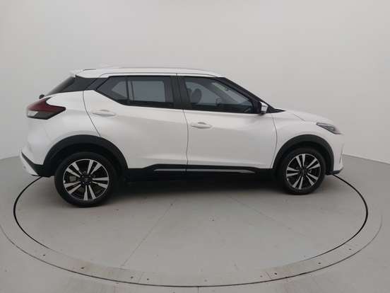 NISSAN-KICKS-2024