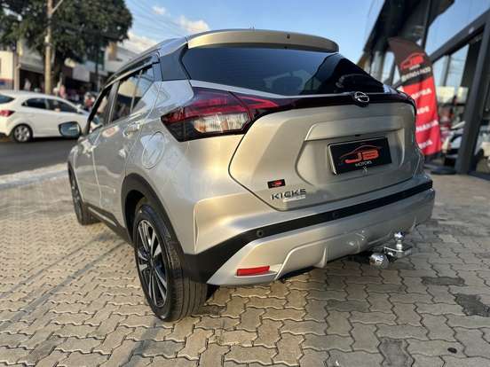 NISSAN-KICKS-1.6 16V FLEXSTART EXCLUSIVE XTRONIC NISSAN-KICKS-2023