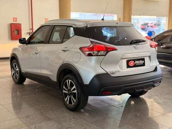 NISSAN-KICKS-2019