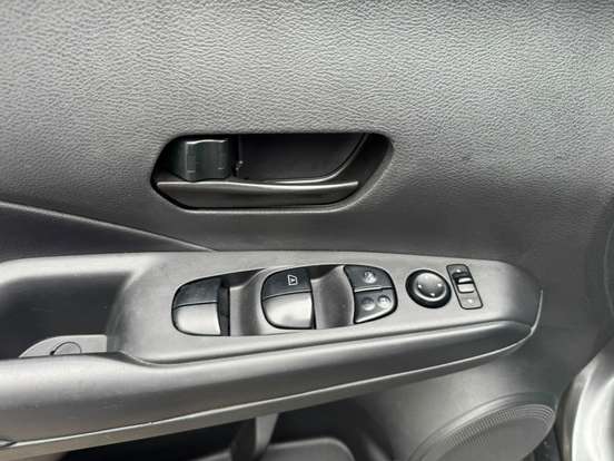 NISSAN-KICKS-2019