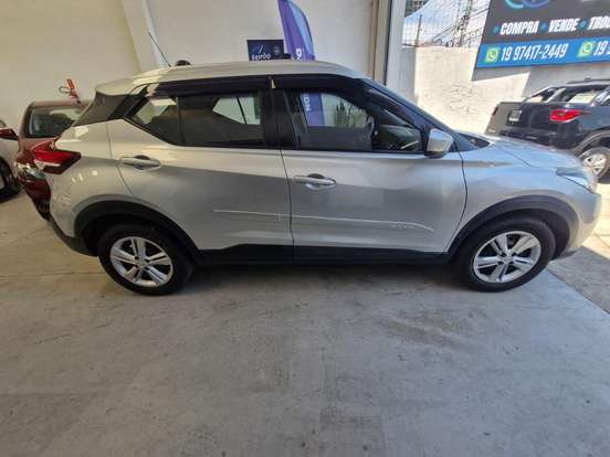 NISSAN-KICKS-2018