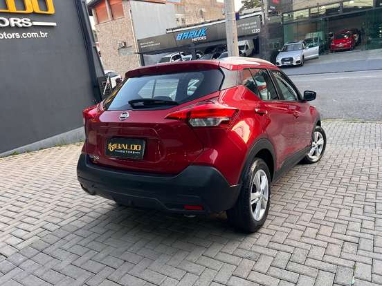 NISSAN-KICKS-2018