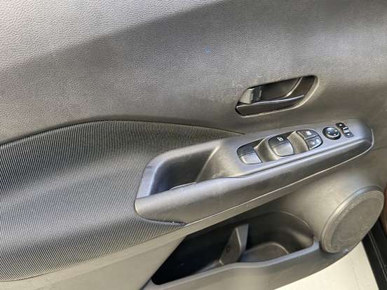 NISSAN-KICKS-2019