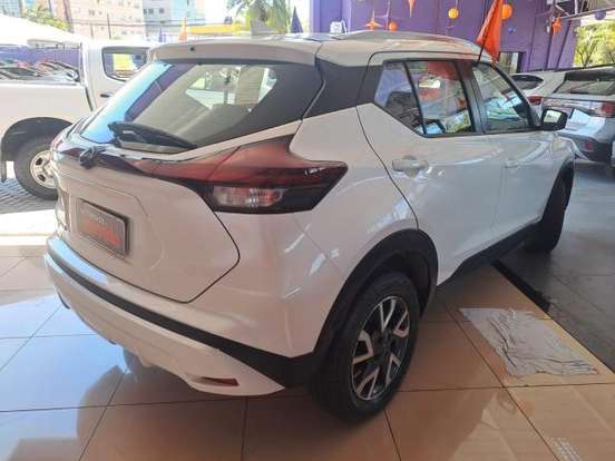NISSAN-KICKS-2024