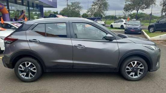 NISSAN-KICKS-2024